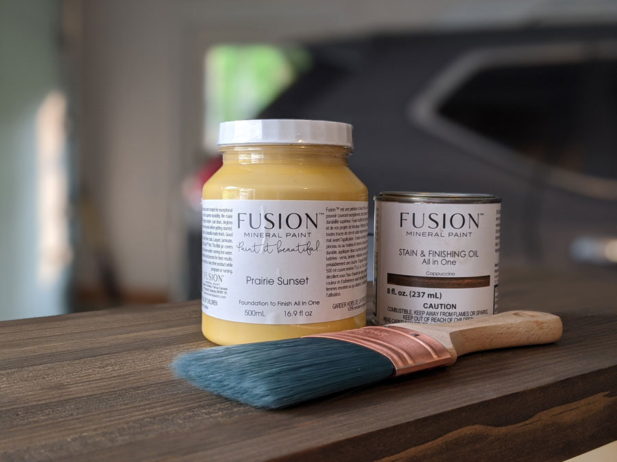 Fusion Mineral Paint and SFO for a two-toned painted furniture finish