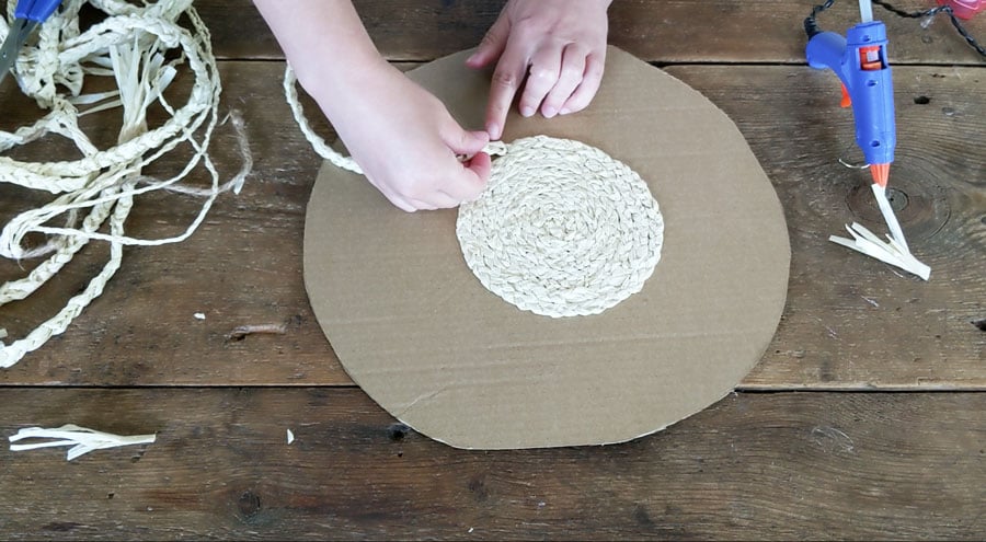 How to Make a Seagrass Charger for Under $1: Pottery Barn Dupe - Craft Your  Happy Place