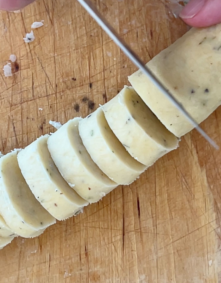 Slicing the cheese cracker dough