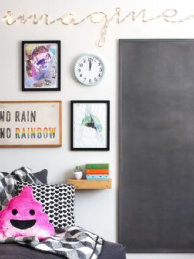 How To Hang a Gallery Wall in 4 Easy Steps Bloom in the Black